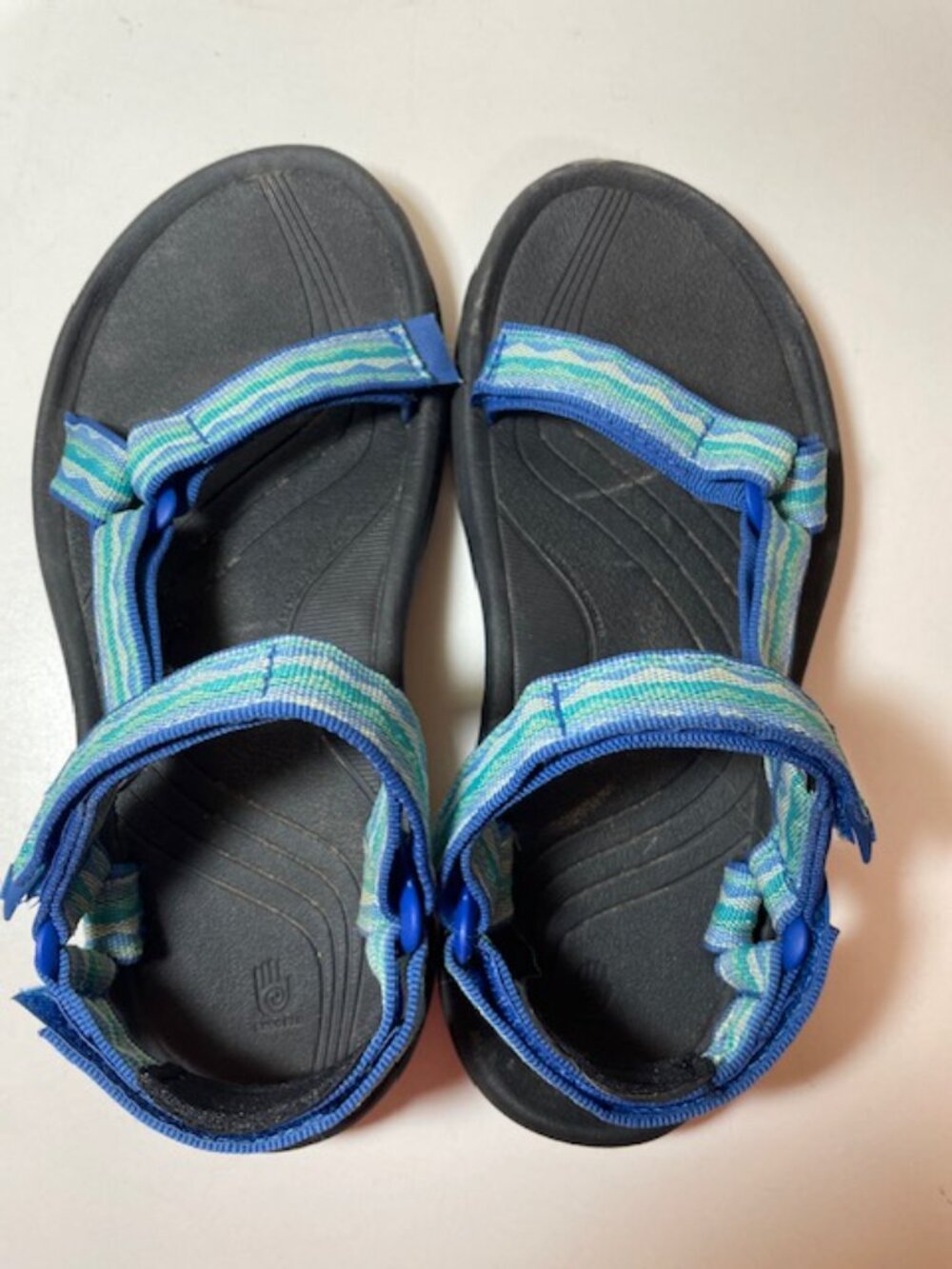 Teva Size 8 Sandals Like NEW